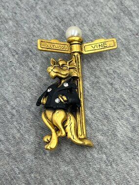 Vintage Hollywood & Vine Wolf Lamp Post Brooch Enamel & Rhinestones Signed Pin